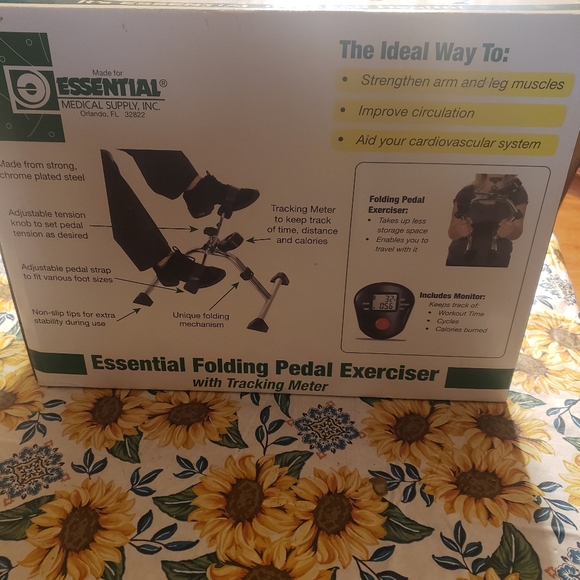 Essential folding pedal exerciser - Picture 3 of 3
